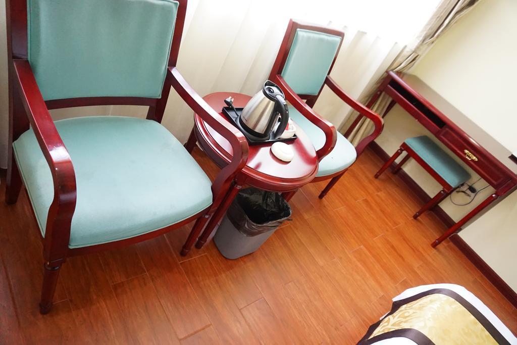 Guangdong Oversea Chinese Hotel Kanton Pokój zdjęcie