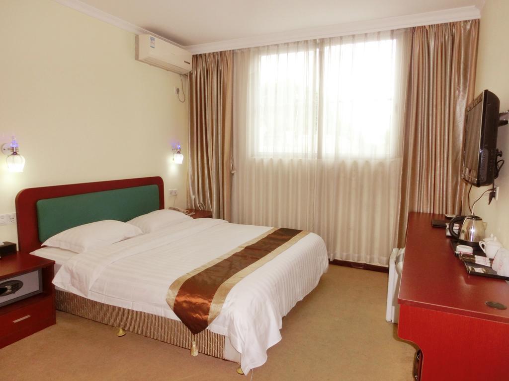 Guangdong Oversea Chinese Hotel Kanton Zewnętrze zdjęcie